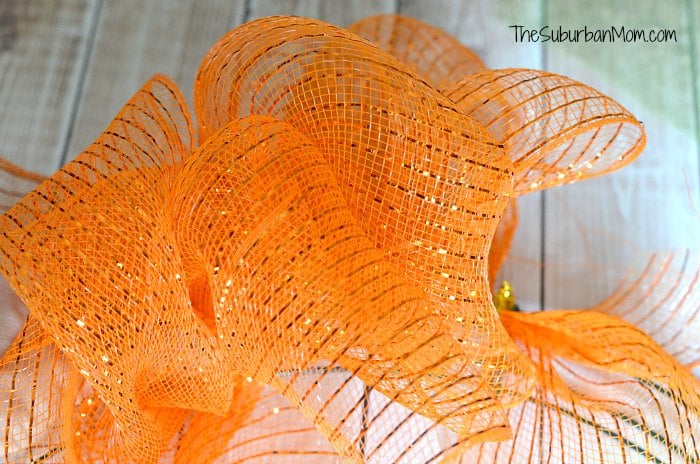 Deco Mesh Wreath How To
