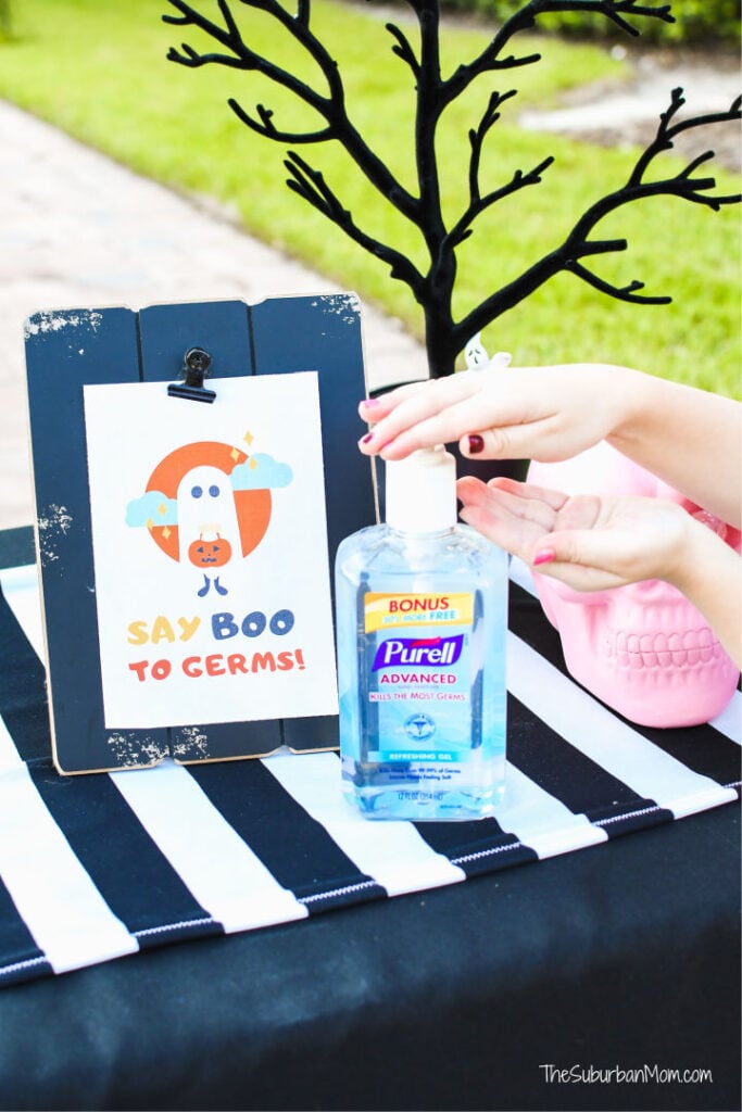 Halloween Sanitizer Sign