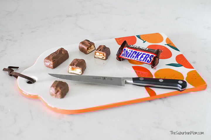 Snickers Stuffed Cookies