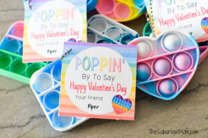 Pop It Valentine's Day Card Free Printable - The Suburban Mom