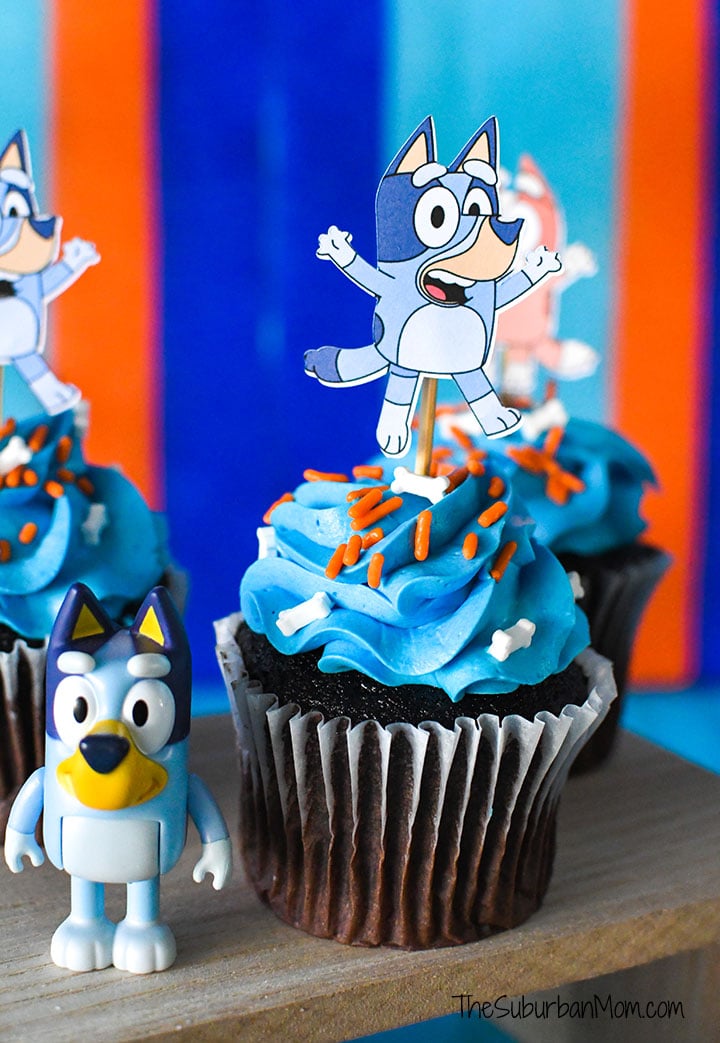 bluey cupcake