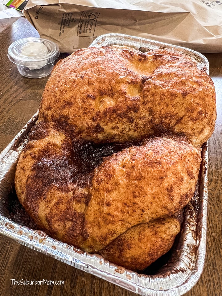 Dollywood Cinnamon Bread