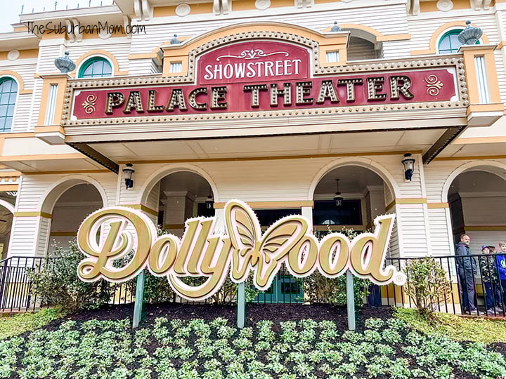 Dollywood Tennessee